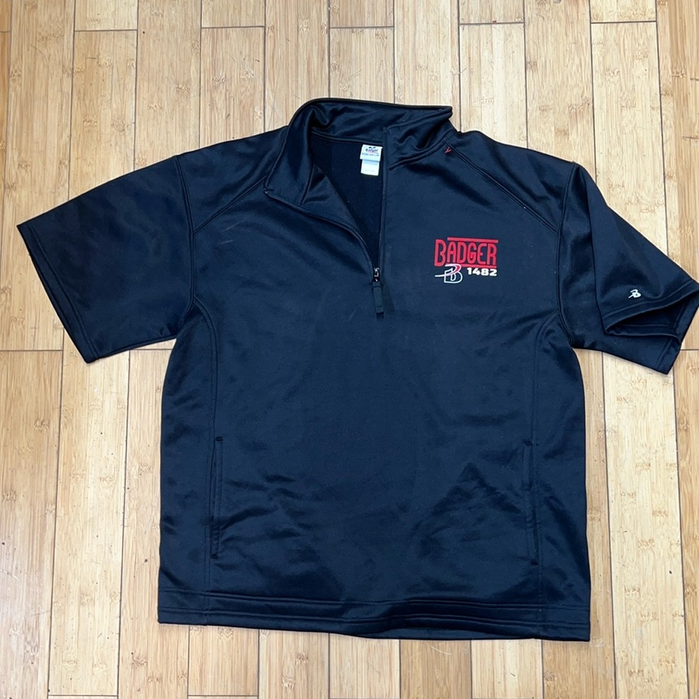 Men’s badger sport quarter zip short sleeve pull over
